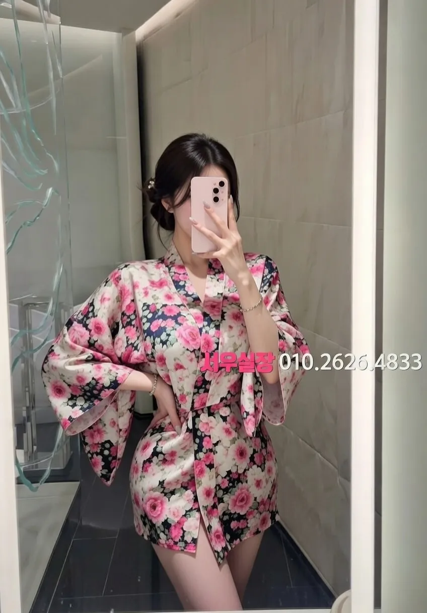 강원 미러룸 프리미엄 라인업 34번 프로필