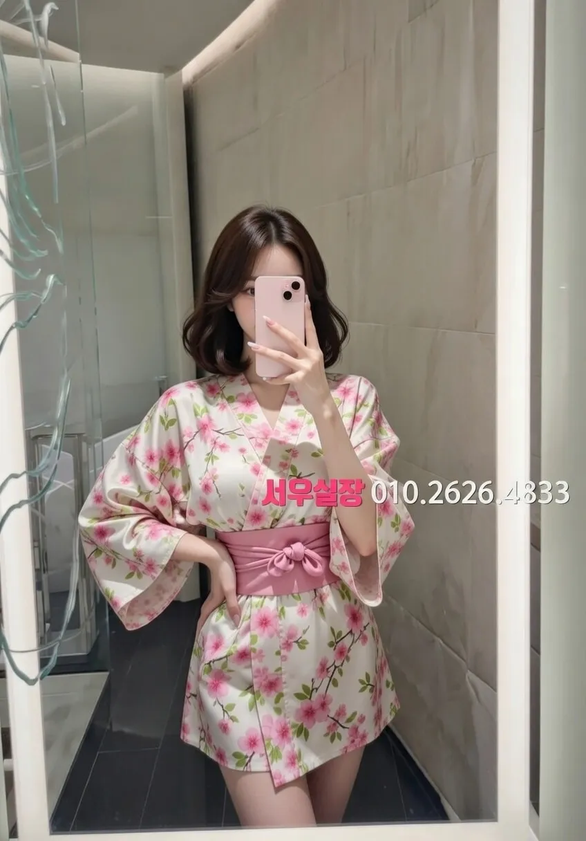 강원 란제리룸 프리미엄 라인업 17번 프로필